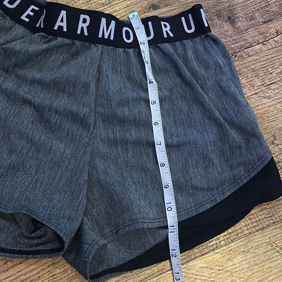 Under Armour Shorts - Picture 5 of 5